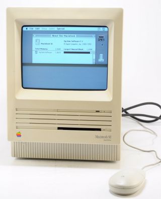 Vintage Apple Macintosh Se Fdhd Personal Computer - Model M5011 Mv1981