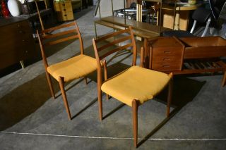 Mid Century Danish Modern Teak Moller Dining Chair Pair 60 