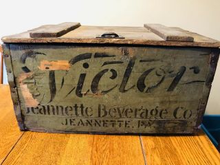 Antique Victor Brewing Co.  Wooden Beer Glass Bottle Crate Display Jeannette Pa