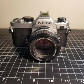 Nikon Fm 35mm Vintage Slr Film Camera.  W/nikkor 50mm F/1.  4 Lens
