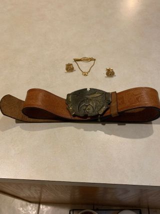 Vintage Shriners Leather Belt And Cuff Link And Tie Bar Set