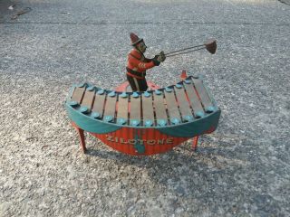 Vintage Wolverine Zilotone 48 Tin Litho Wind - Up Xylophone Record Player