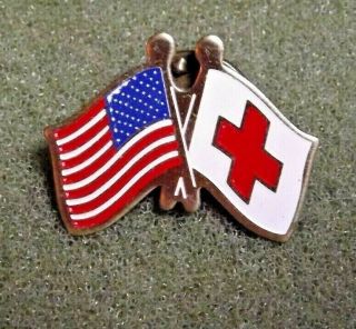 Red Cross & Usa American Crossed Friendship Flags Lapel Pin