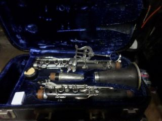 Vintage Buffet Crampon/evette Clarinet With Locking Case & Key Made In France.