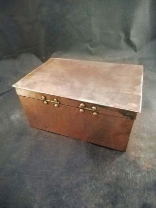 Antique C.  1900 arts and crafts hand beaten solid copper jewellery / trinket box 3