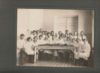 Large Autopsy Cadaver Dissection Medical Students Odd Bizarre Vintage Photo