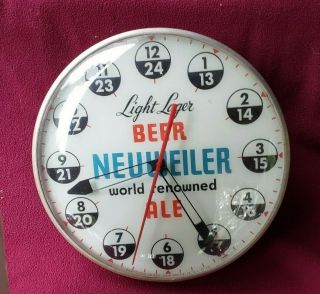 1958 - Neuweiler Advertisement Clock,  Light Lager Beer World Renowned Ale Allentown