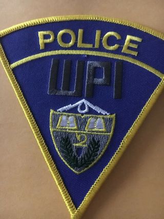Worcester Polytechnic Institute Police (massachusetts) 1st Issue Shoulder Patch