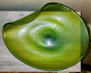 Vtg Mid Century Modern Large Acid Green Abstract Glass Centerpiece Dish Decor