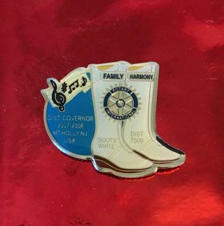 Rotary International Pin D - 7500 Boots White Mt.  Holly,  N.  J.  2007 - 08
