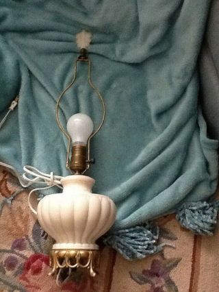 Vintage Aladdin Alacite Electric Lamp And Finial With Brass Base