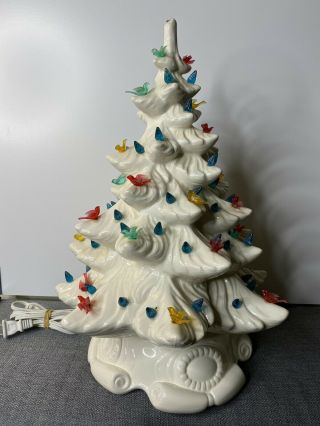 Vintage Atlantic Mold White Ceramic Christmas Tree With Birds And Base