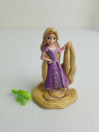 Rapunzel Figurine And Pascal Lizard Disney 3 1/2 " Pvc Figurine Cake Topper B16