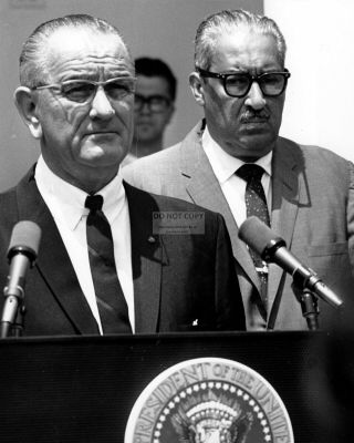 Lyndon B.  Johnson Announces Nomination Of Thurgood Marshall 8x10 Photo (da - 433)