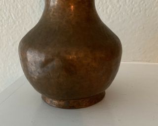 Antique Arts & Crafts Mission Hand Hammered Copper Vase 5” 2