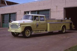 Evansville Il L - 8 1961 International City Service Truck - Fire Apparatus Slide