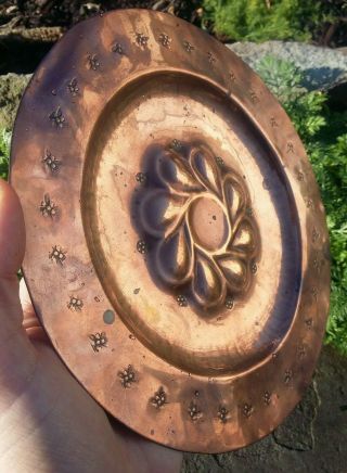 Arts And Crafts Copper Dish Hand Beaten Relief Pattern 21.  5cm