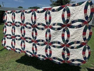 Vintage Double Wedding Ring Quilt Patchwork 82×82 Scalloped Edges