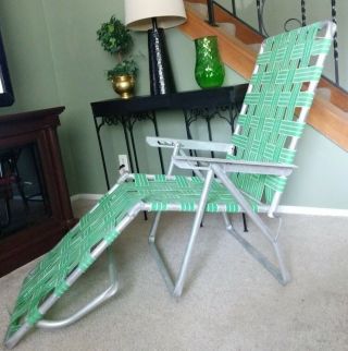 Vintage Aluminum Folding Webbed Chaise Lounge Lawn Chair Green