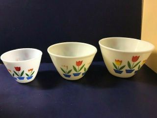 Set of 3 Vintage Fire King Tulip Nesting Bowls Oven Ware w/7.  5 