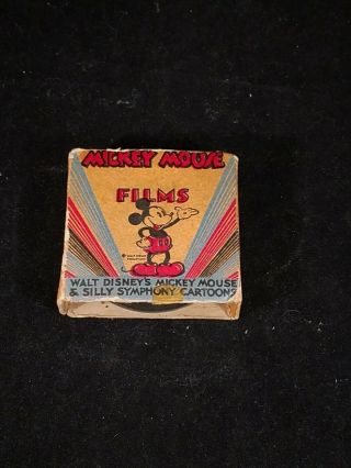 Walt Disney ' s Mickey Mouse & Silly Symphony Cartoons 8mm Donald Duck In Red Hot 3