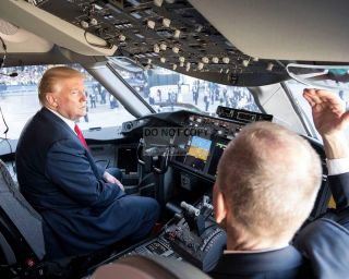 President Donald Trump Sits In The Cockpit Of A Boeing 787 - 8x10 Photo (ab - 352)