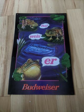 1999 Anheuser Busch Bud Weis Er Frog Iguana Beer Metal Sign Budweiser