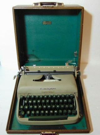 Vintage 1957 Remington Travel Riter Portable Typewriter Serial Number Tr216327