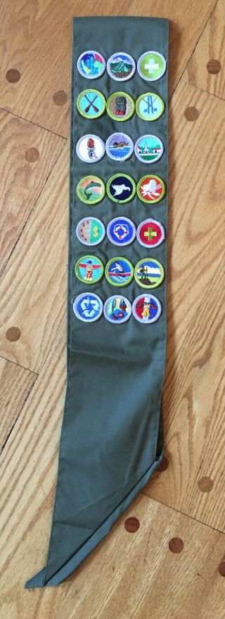 Vintage Boy Scouts Of American Merit Badge Sash With 24 Patches Sewn ‘80’s