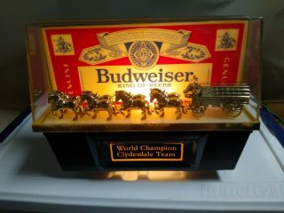 Budweiser World Champion Clydesdale Team Advertising Light Vintage Bar Sign