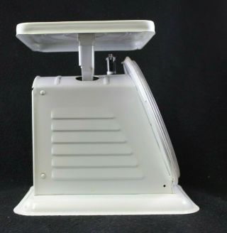 Vintage American Family Kitchen - White 25lb Food Scale 3