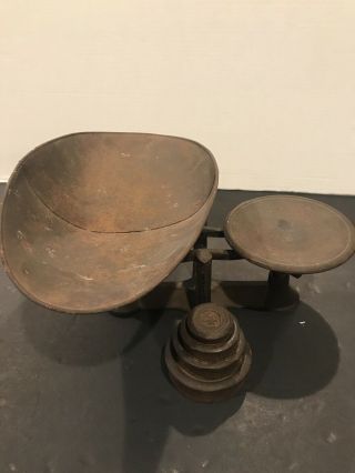 Vintage Cast Iron Merchant Balance Scale With Scoop & Weights