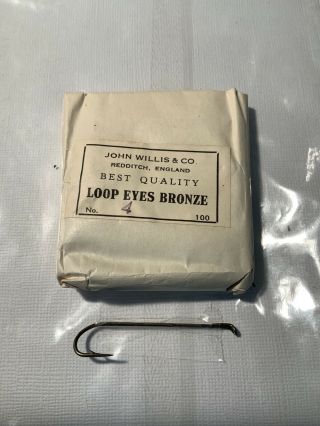 Vintage John Willis & Co Redditch England Streamer Hooks Salmon Fly Tying