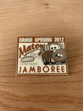 Disney Cars Land Mater’s Junkyard Jamboree Grand Opening 2012 Pin Le 2000