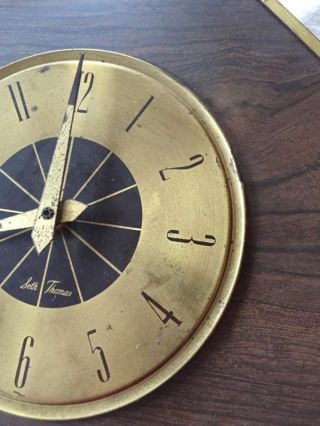 Vintage Seth Thomas Mid Century Modern Wood Grain Gold Wall Clock 3