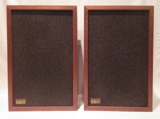 Pair (2) Of Vintage Realistic Mc - 1000 Walnut Veneer Speakers Made In Japan