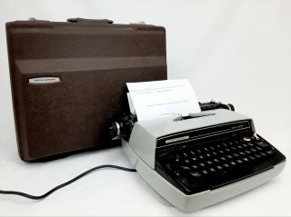 Vintage Smith Corona Correct Electric Typewriter With Case -