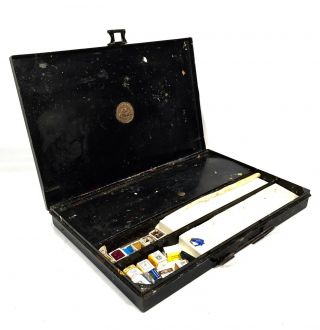 Vintage Winsor & Newton Artists Paint Box / Metal Travel Case & Art Paints 3