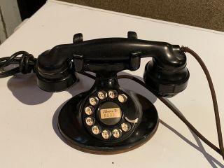 Vintage Bell System Western Electric D1 Oval Base Phone With E - 1 Handset.