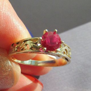 Vintage 417 10k Yellow Gold Solitaire Round Ruby Cocktail Ring.  46ct Size 8 2.  2g