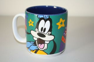 Disney Store Goofy Christmas Coffee Tea Mug