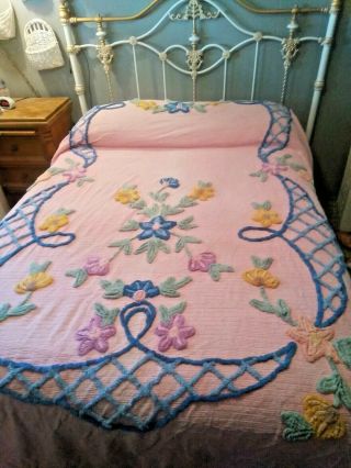 Vintage Chenille Bedspread Pink With Blue Yellow Purple Flowers 80x102 Queen