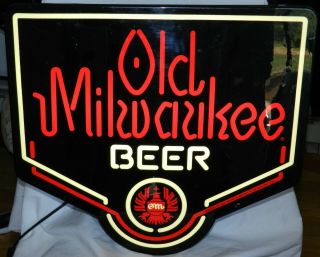 Vtg 1982 " Old Milwaukee " Lighted Beer Sign 19 " By 17 " Bright Black Background