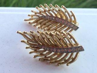 Vintage Rhinestone Leaf Pin and Earrings Set Signed Trifari w/ Crown 3