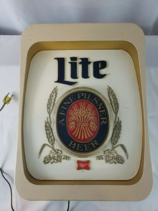 Vintage Miller Lite Beer Light Up Bar Sign - &