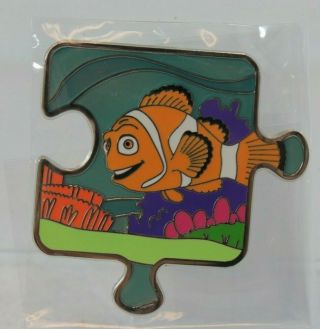 Disney Parks Finding Nemo Mystery Le 900 Pin Puzzle Character Connection Marlin