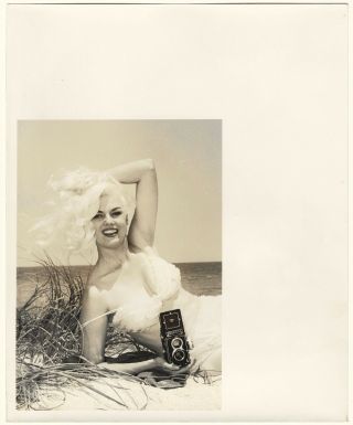 Vintage 1960s Iconic Bunny Yeager Pin - Up Self Portrait Photograph Beach Bikini 2