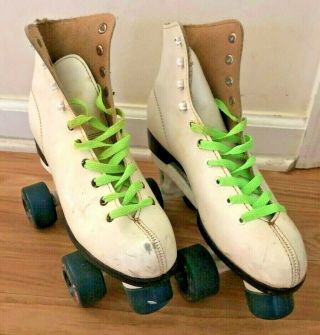 Vintage Roller Skates - Women 