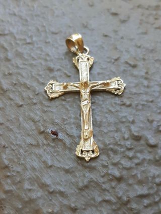 Ornate Vintage Estate Solid 14k Gold Crucifix Cross Pendant 2.  3 Grams