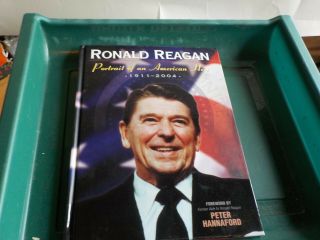 Ronald Reagan Portrait Of An American Hero 1911 - 2004 Book